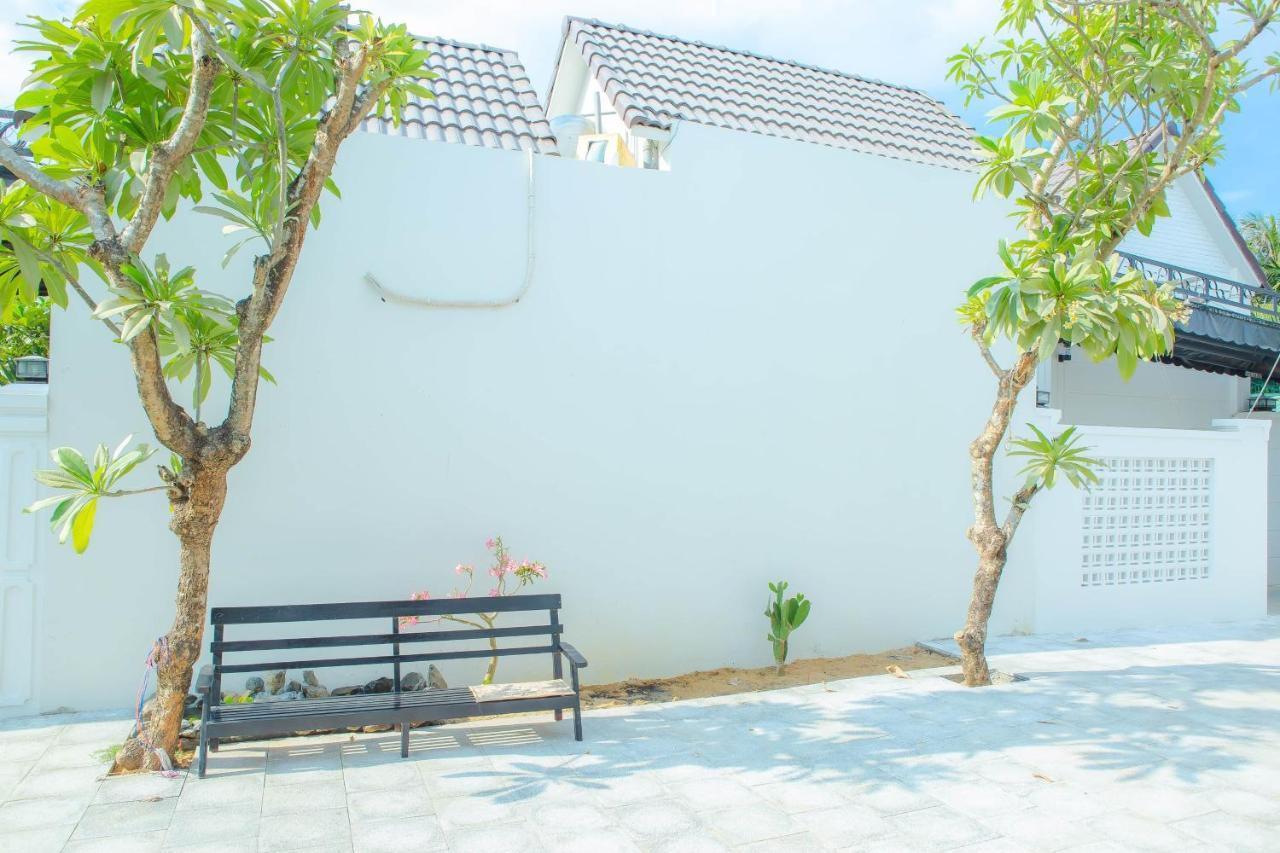 Lavender Tan Thanh Hotel Mini Resort Cong Thanh ภายนอก รูปภาพ